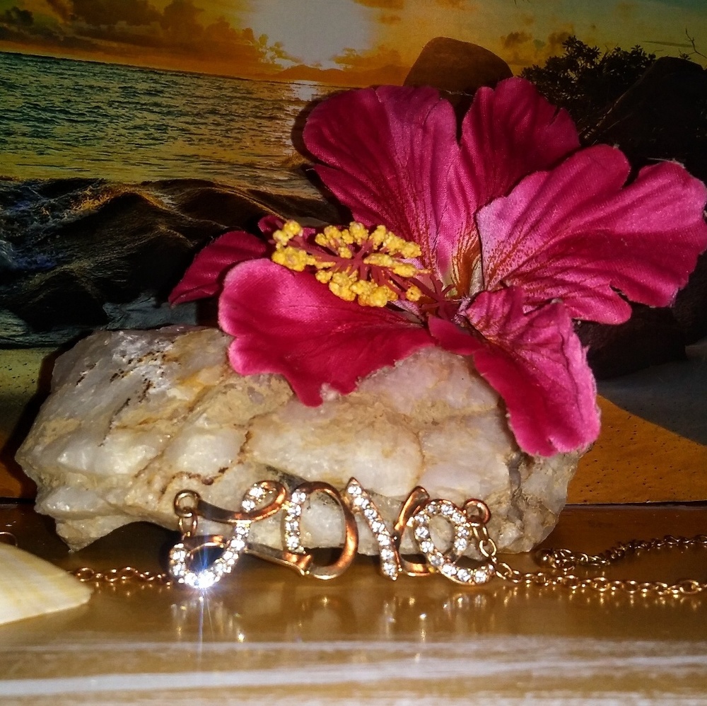 Love choker necklace